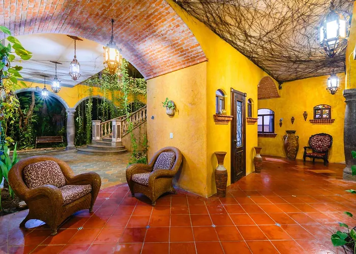 La Hacienda, En Xcaret * Solidaridad